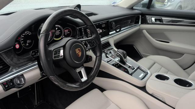 Porsche Panamera image 8