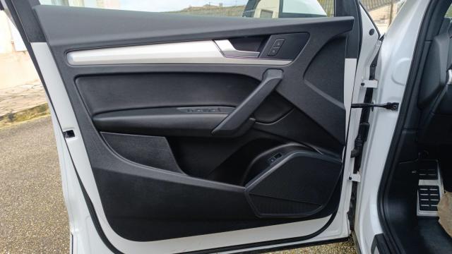 Audi Q5 Sportback image 9