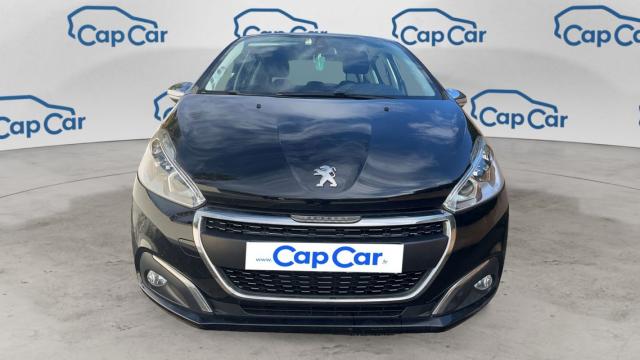 Peugeot 208 image 8