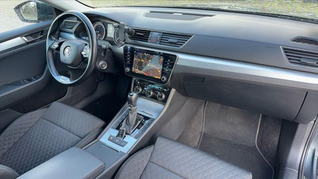 Skoda Superb image 7