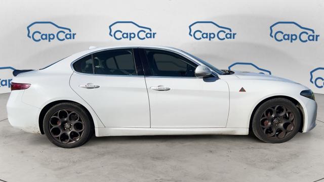 Alfa Romeo Giulia image 9