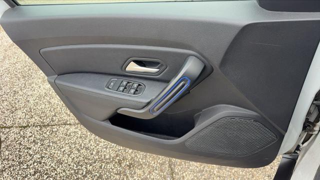 Dacia Duster image 2