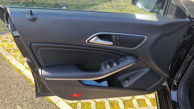 Mercedes Benz Classe Cla image 6