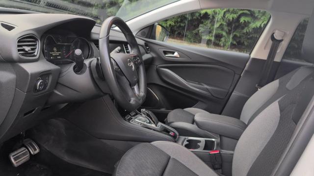 Opel Grandland X image 2
