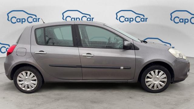 Renault Clio image 2