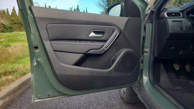 Dacia Duster image 9