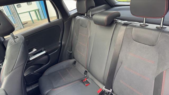 Mercedes Benz Classe Gla image 6