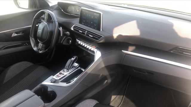 Peugeot 3008 image 7