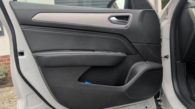 Renault Arkana image 1