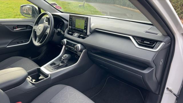 Toyota Rav4 image 7