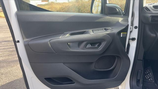 Peugeot Partner image 9