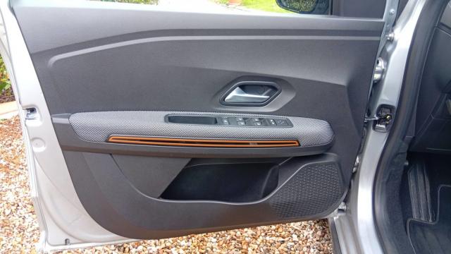 Dacia Sandero image 3