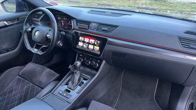 Skoda Superb image 7