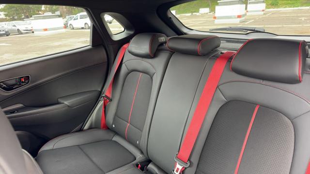 Hyundai Kona image 9