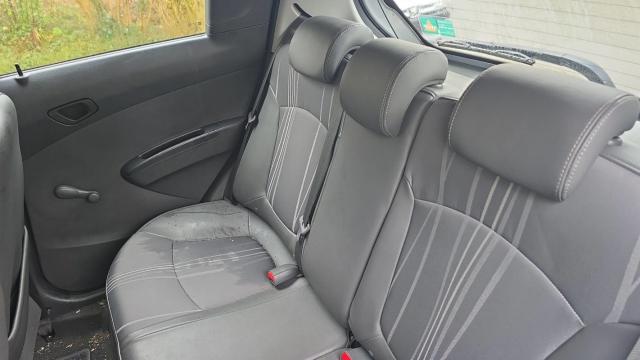 Chevrolet Spark image 8