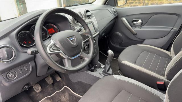 Dacia Sandero image 8