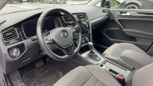 Volkswagen Golf image 1