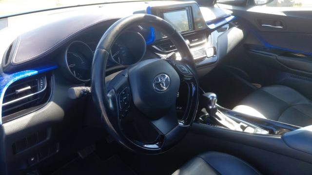 Toyota C-Hr image 4