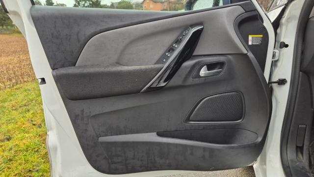 Citroen C4 Picasso image 8