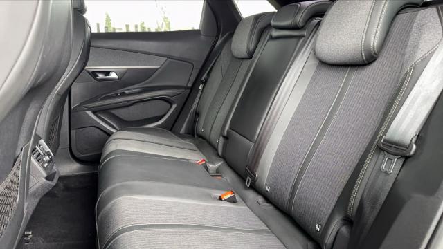 Peugeot 3008 image 9