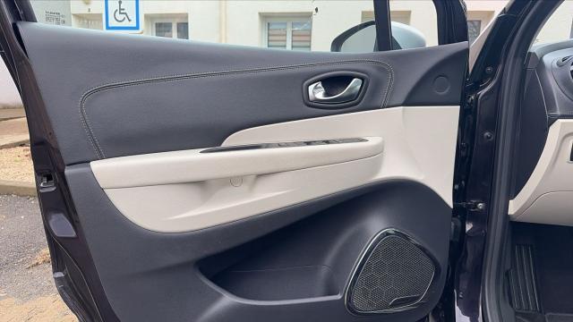 Renault Captur image 7