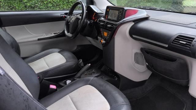 Toyota Iq image 3