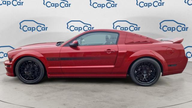 Ford Mustang image 2