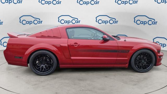 Ford Mustang image 9