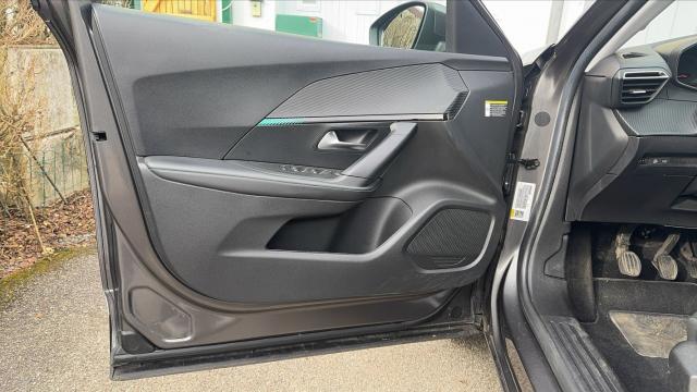 Peugeot 2008 image 5