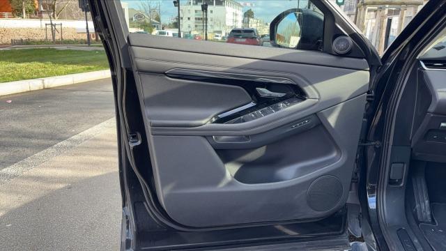 Land Rover Range Rover Evoque image 6