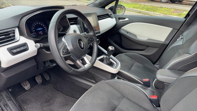 Renault Clio image 7