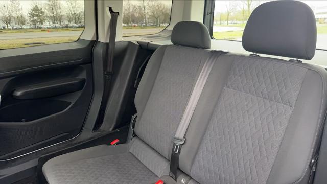 Volkswagen Caddy image 1