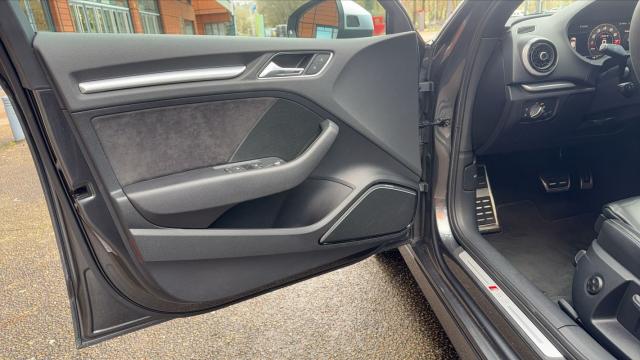 Audi Rs3 Sportback image 3