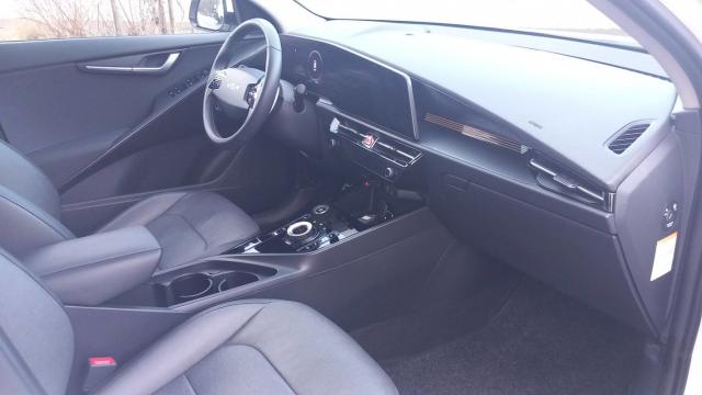 Kia Niro image 3