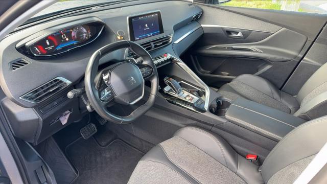 Peugeot 3008 image 6