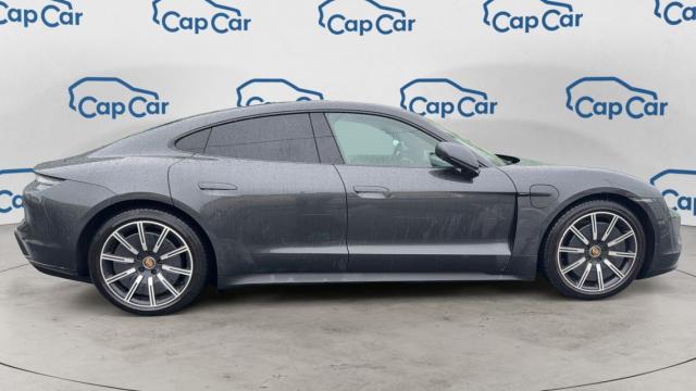 Porsche Taycan image 1