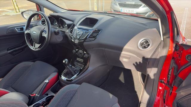 Ford Fiesta image 9