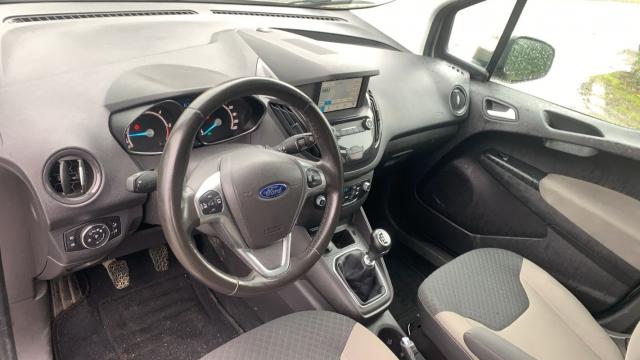 Ford Tourneo image 7