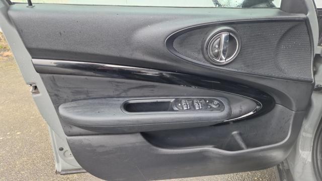 Mini Clubman image 4