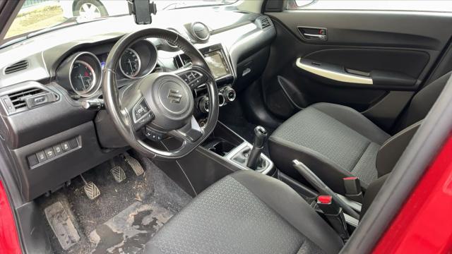 Suzuki Swift image 9