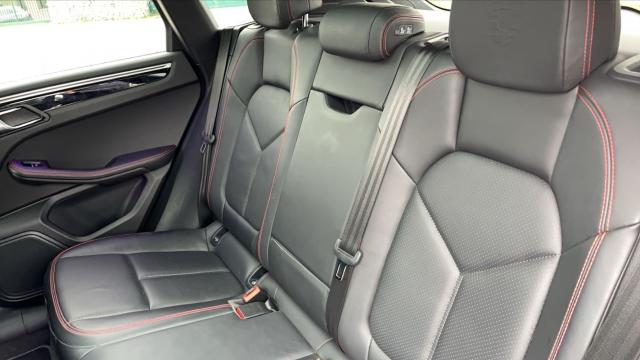 Porsche Macan image 3