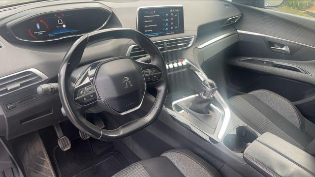 Peugeot 3008 image 6