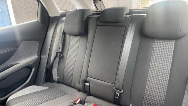 Peugeot 3008 image 4