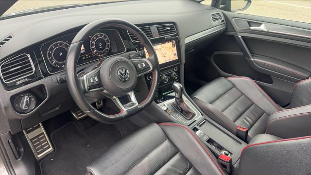 Volkswagen Golf image 1