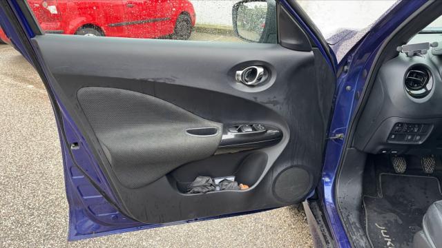 Nissan Juke image 9
