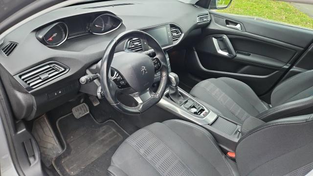 Peugeot 308 image 5