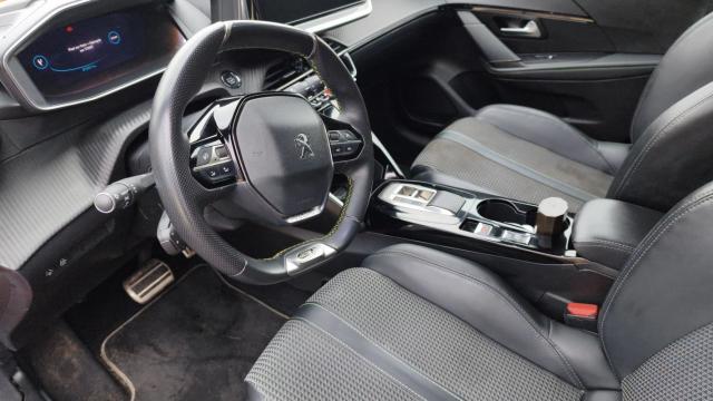 Peugeot E-208 image 1