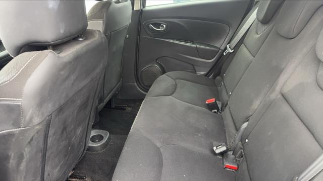 Renault Clio Estate image 8