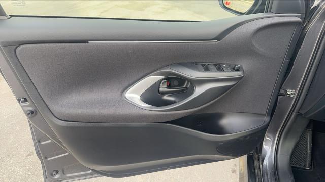 Toyota Yaris image 8