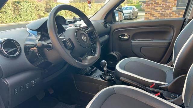 Renault Twingo image 6